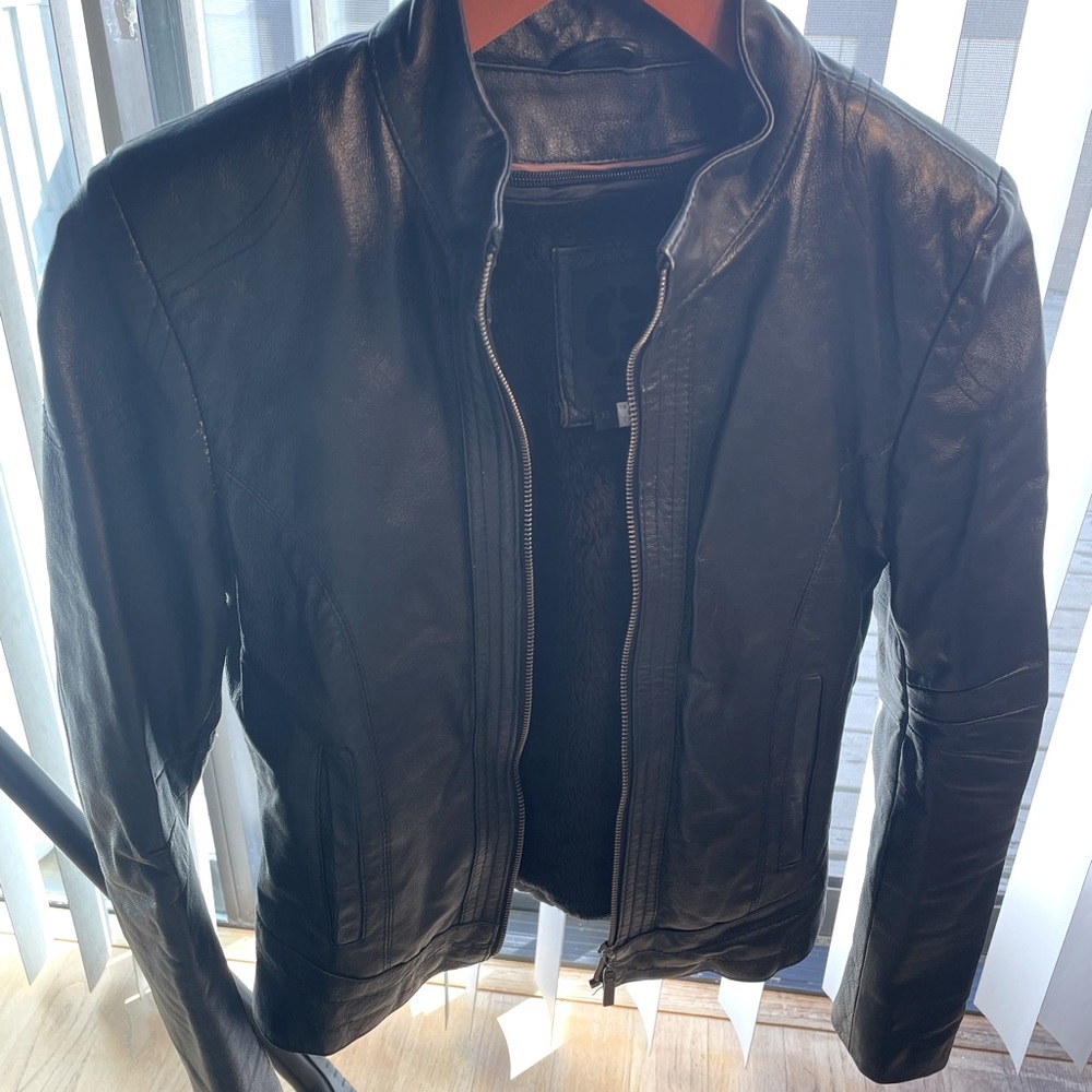 Genuine leather black biker jacket with detachable lining! G Collection! XS